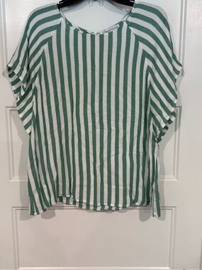 Gibson Latimer Green and White Striped Tunic Top